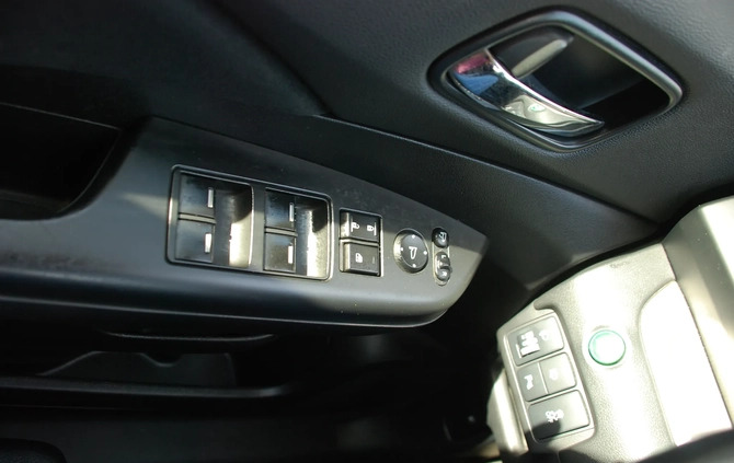 Honda CR-V cena 49100 przebieg: 206000, rok produkcji 2014 z Borne Sulinowo małe 466